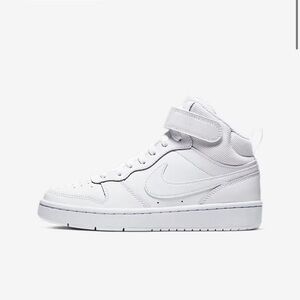Nike Court Borough Mid 2